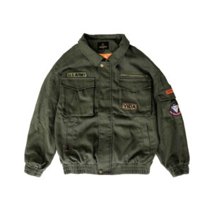 Chaqueta estilo militar