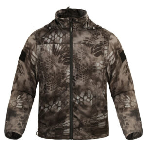 Chaqueta estilo camuflaje